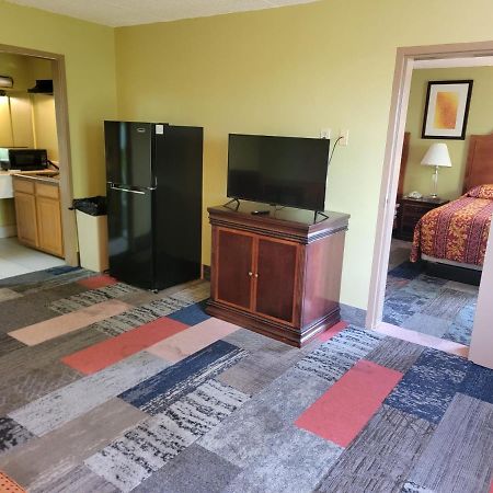 Studio 9 Inn&Suites Decatur Esterno foto